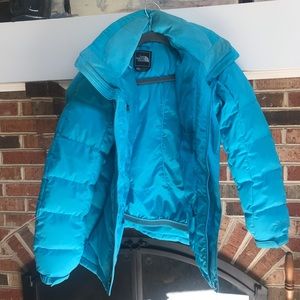 Women’s The North Face Puffer Coat W/ Hood